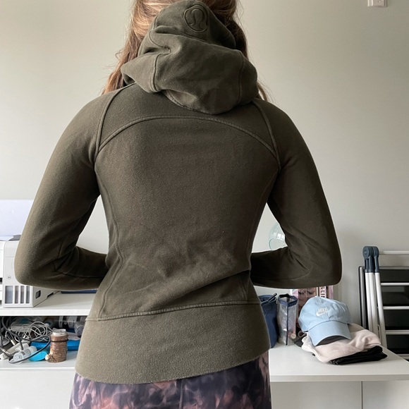 Forest green Lululemon zip up sweater - Picture 2 of 3